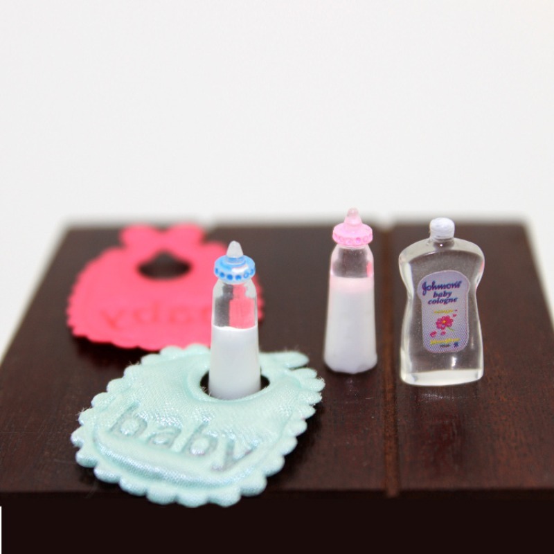 DOLLHOUSE Casa de muñecas mode - Baby Food Kit reseña y precio